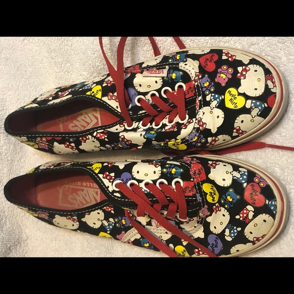 Hello Kitty vans - Picture 2 of 5